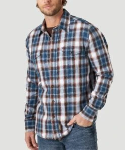 Wrangler Men's Retro Button Down Shirt